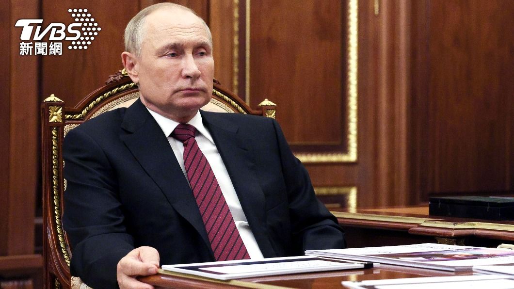 俄羅斯總統普欽(Vladimir Putin)日前宣告,不惜使用核武捍衛領土。(圖/達志影像美聯社)