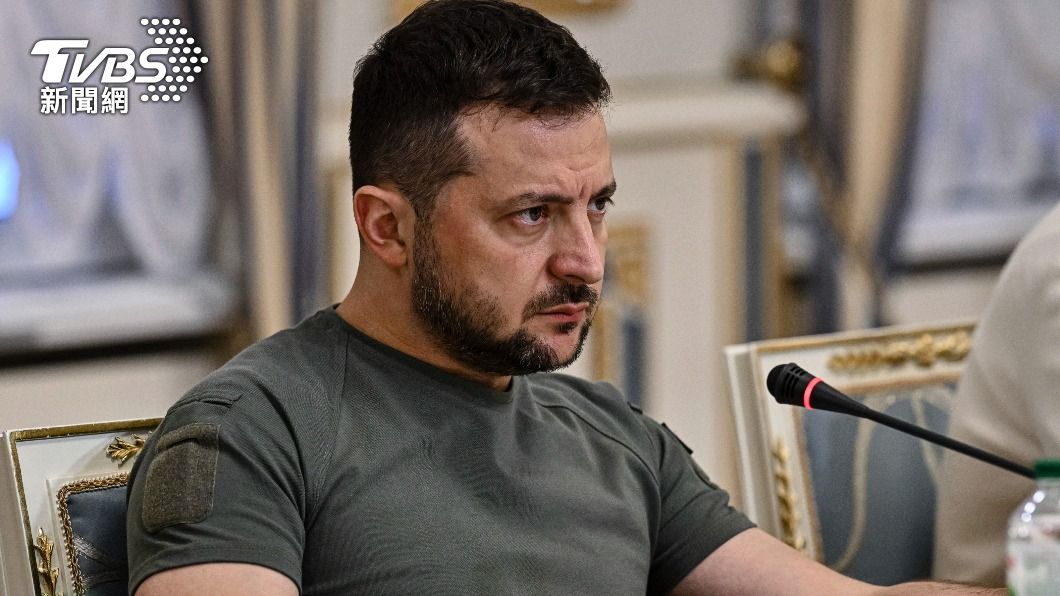 烏克蘭總統澤倫斯基(Volodymyr Zelenskyy)4日在例行談話中提到,烏軍在東部和南部「快速而有力地推進」。(圖/達志影像美聯社)