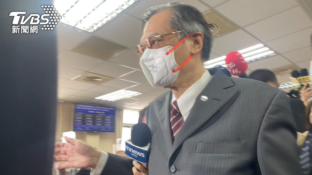 陳明通來了!被問林智堅論文抄襲、泰國行機密曝光不發一語