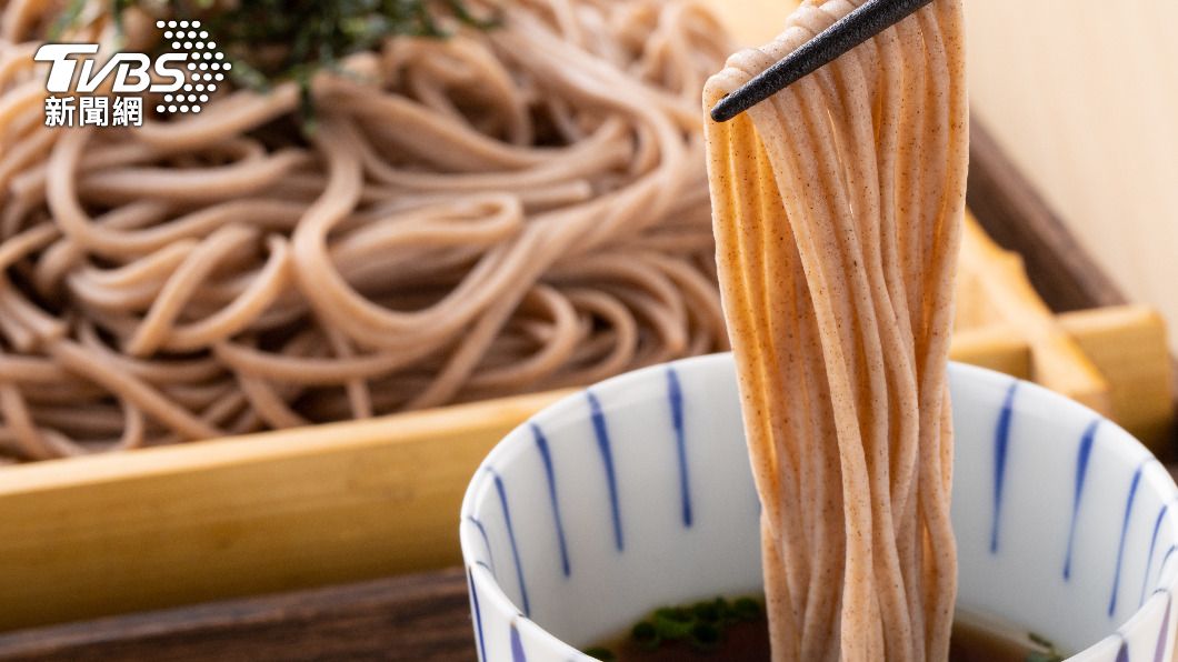 原PO把蕎麥麵當主食吃。（示意圖／shutterstock達志影像）