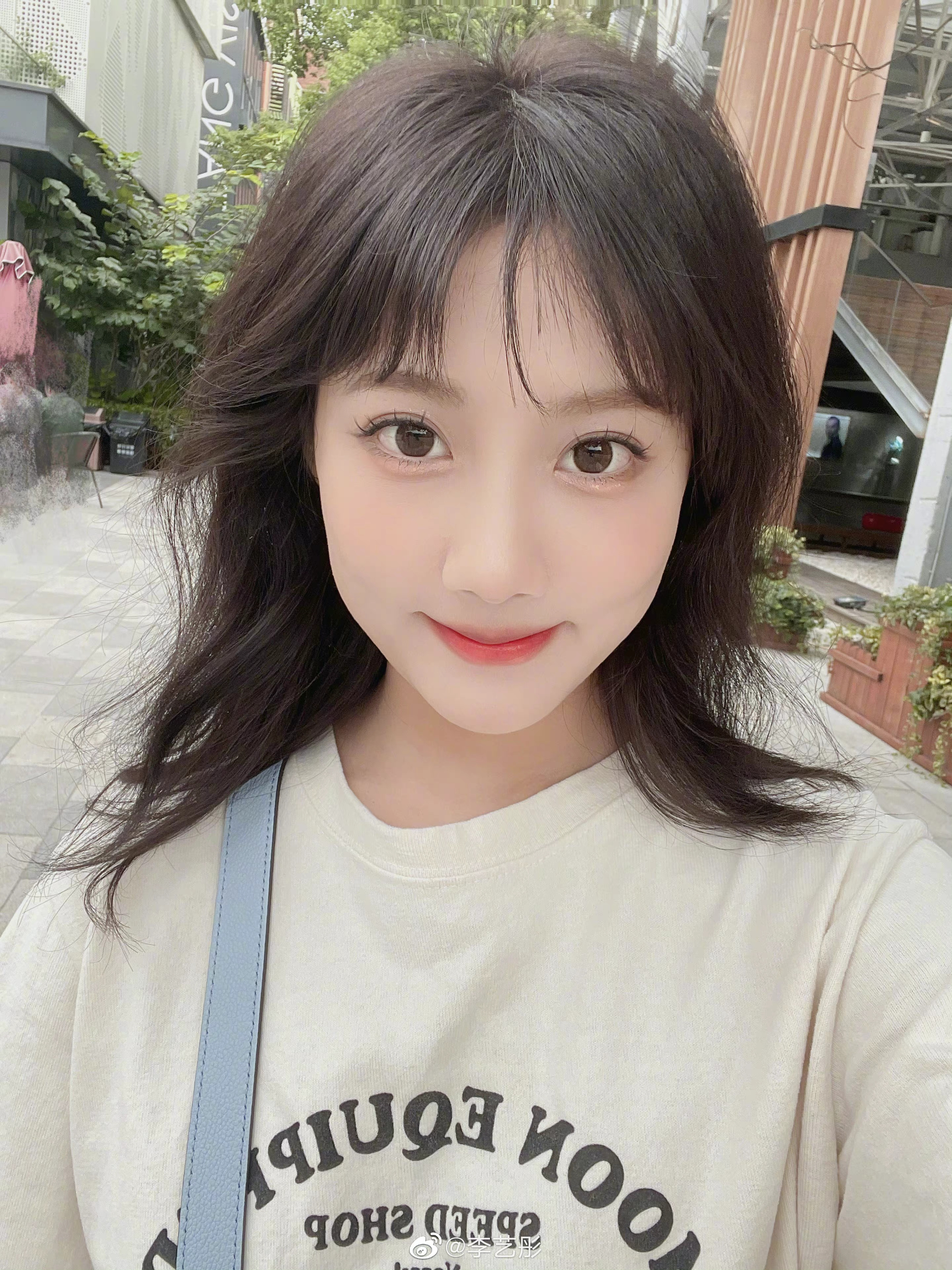 李藝彤曾是SNH48成員。(圖/翻攝自李藝彤微博)