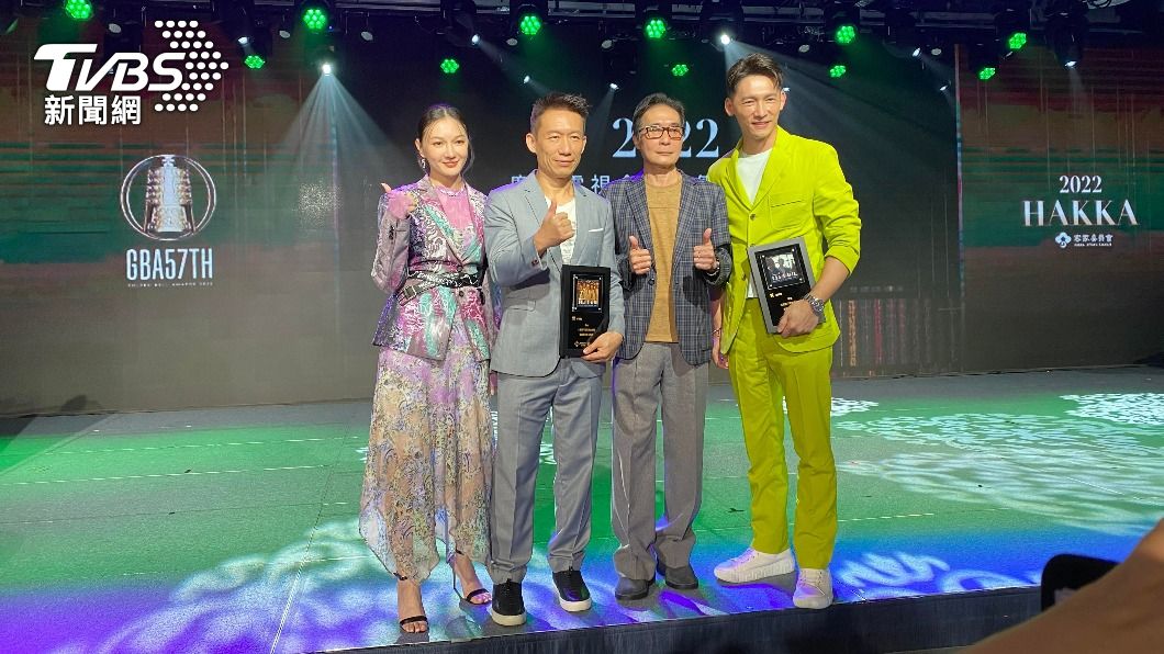 李杏(左一)、温昇豪(右一)傳出緋聞。(圖/陳郁文攝)