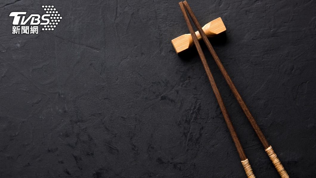 用筷子養成慢食好習慣。(示意圖/shutterstock達志影像)