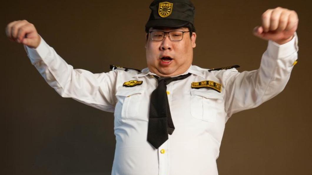 「鼻地大師國動」張葦航日前稱「蔡英文死了」遭送辦。(圖/翻攝鼻地大師國動-張葦航臉書)