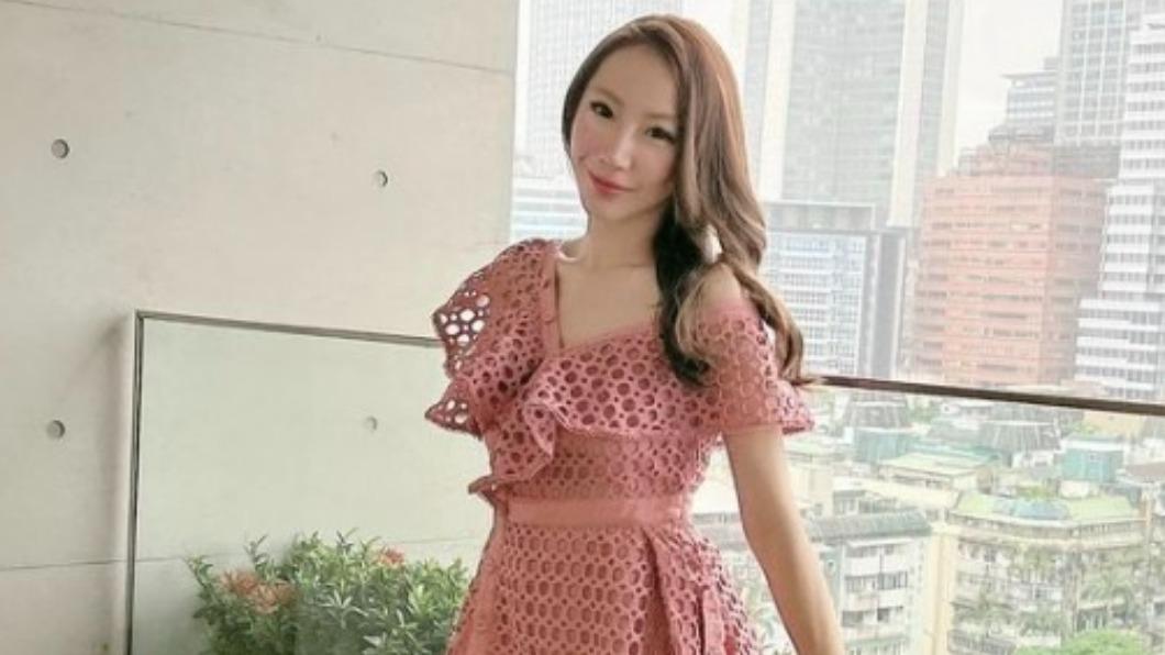曾格爾曾穿同款洋裝。（圖／翻攝自曾格爾IG）