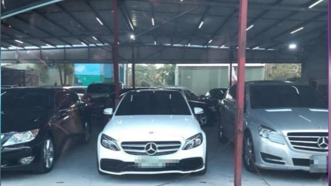 有些消費者經濟能力不足還妄想入主豪華名車,所以時常被不肖業者話術。(圖/翻攝自PTT)