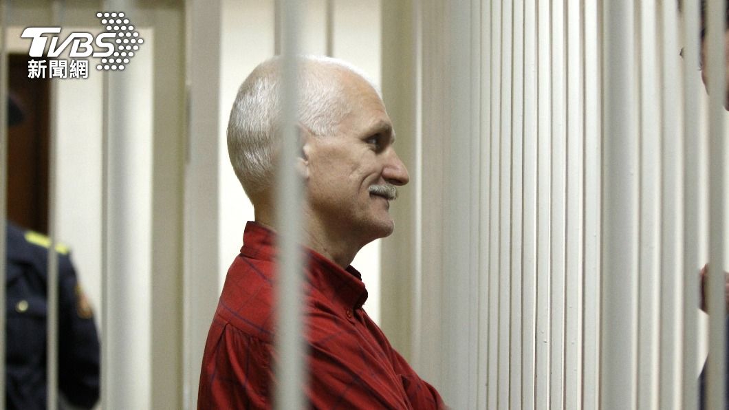 獲頒和平獎!白俄人權鬥士被控逃稅遭關 諾貝爾委員會籲放人
