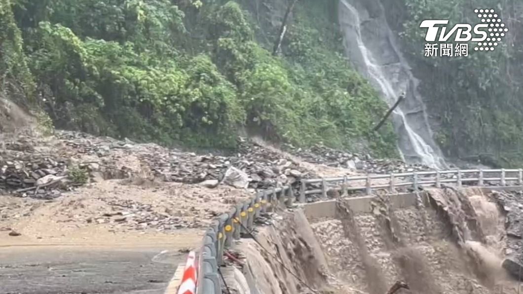 台9丁線(舊蘇花公路)南澳至漢本路段部分交通受阻。(圖/公路總局提供)