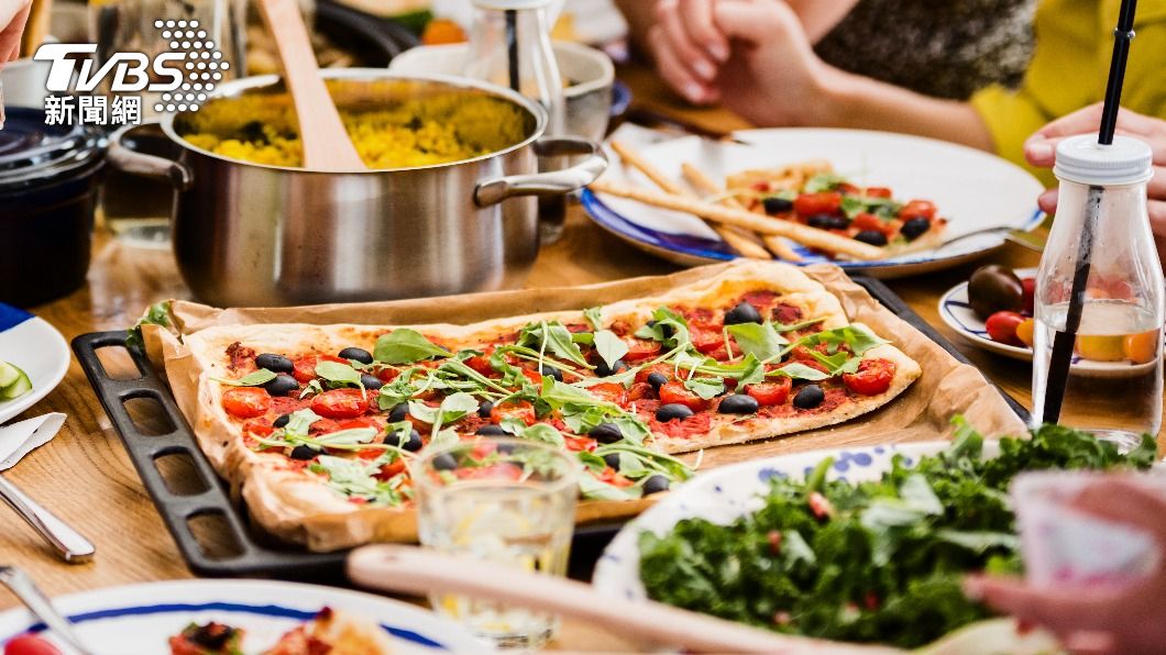 若食用太多高加工食品的話,會導致大腦加速老化。(示意圖/shutterstock 達志影像)