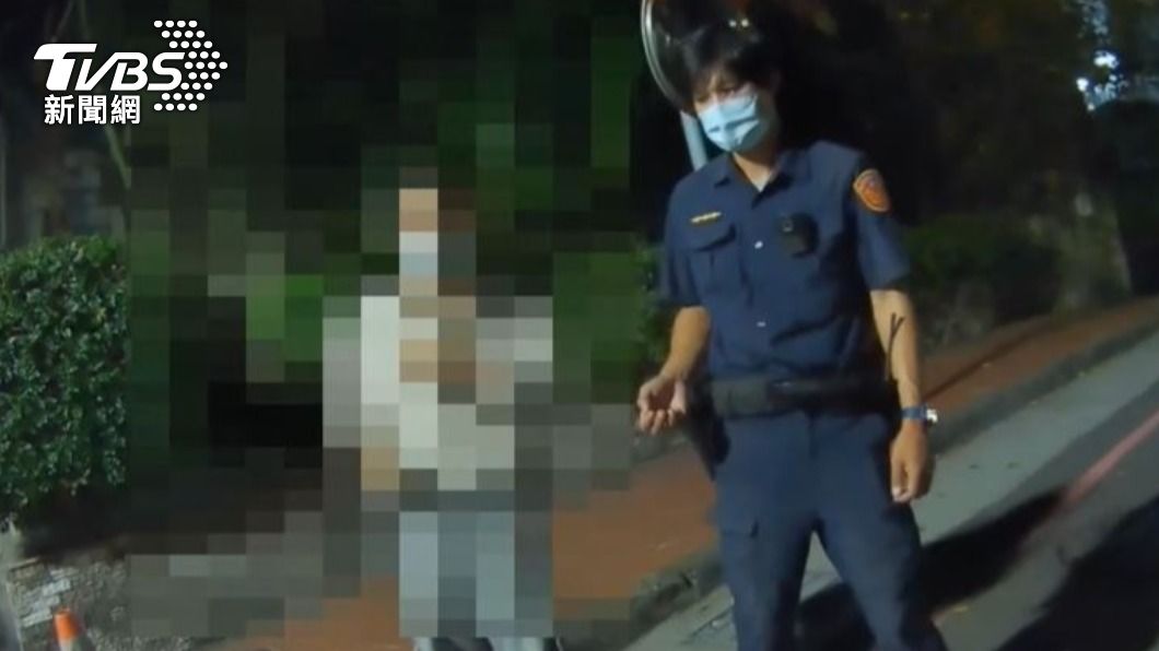 相信我！退休警欲訪友呆坐路邊　見學弟要幫嘴硬沒迷路