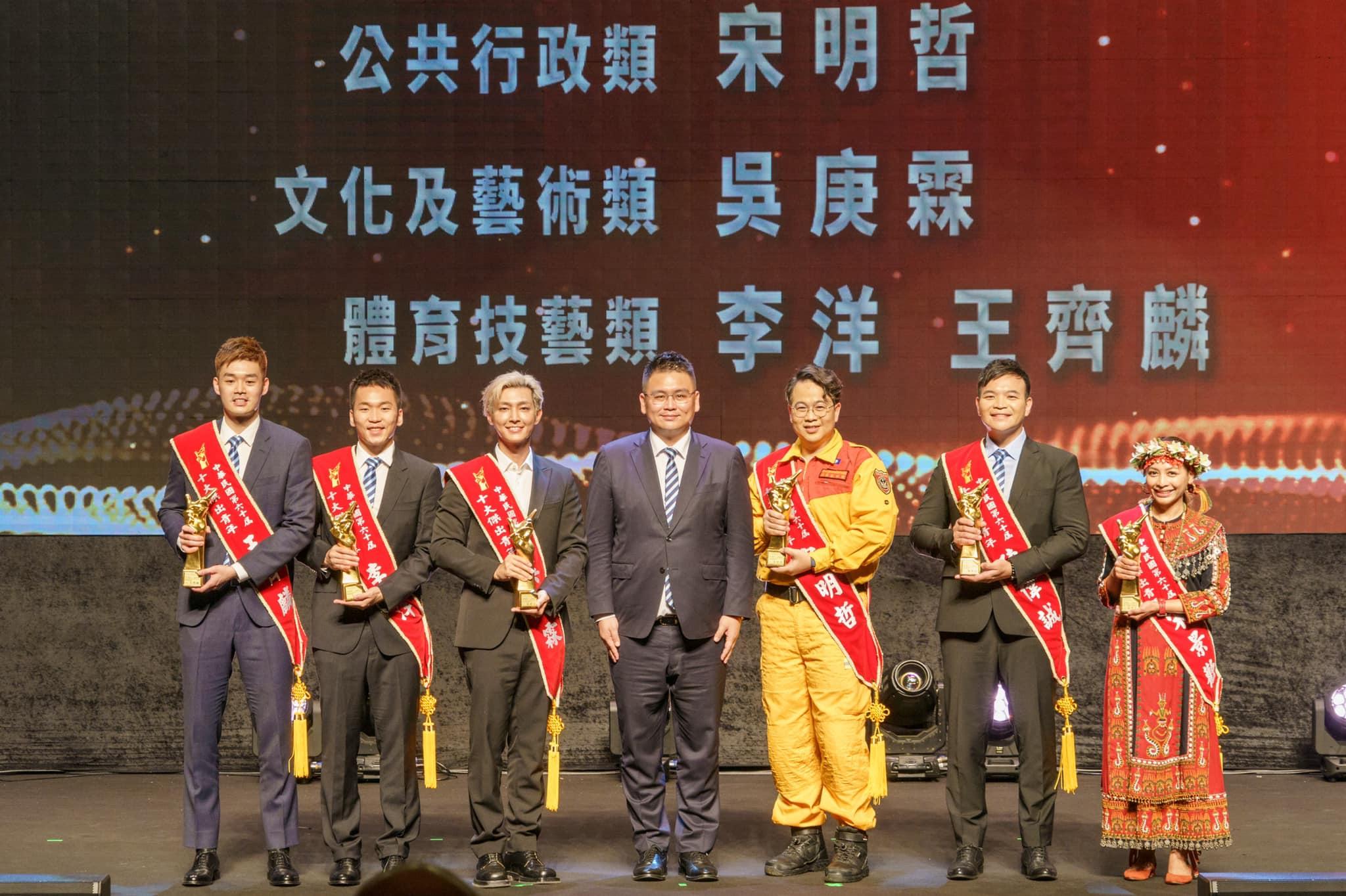 炎亞綸分享自己人生的轉捩點。(圖/翻攝自炎亞綸臉書)