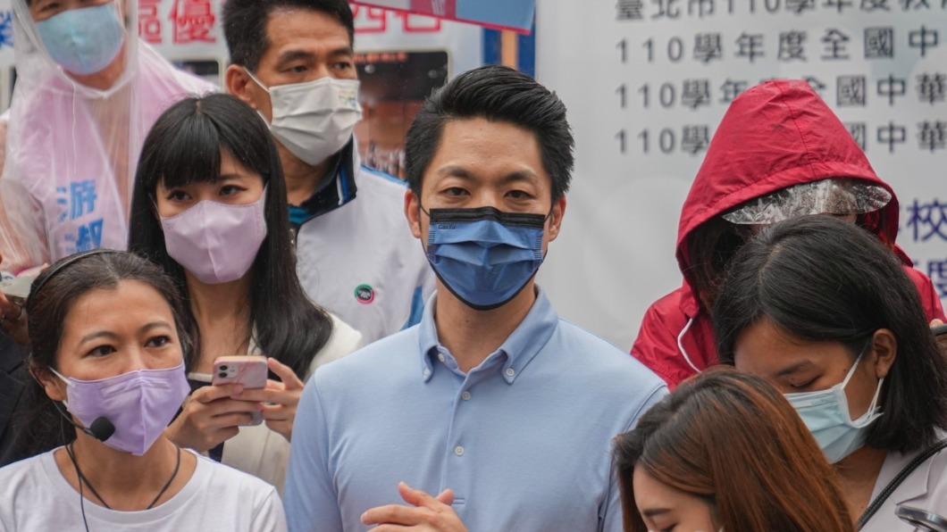 「深蹲20下免費搭公車」惹議 蔣萬安:運動又減碳