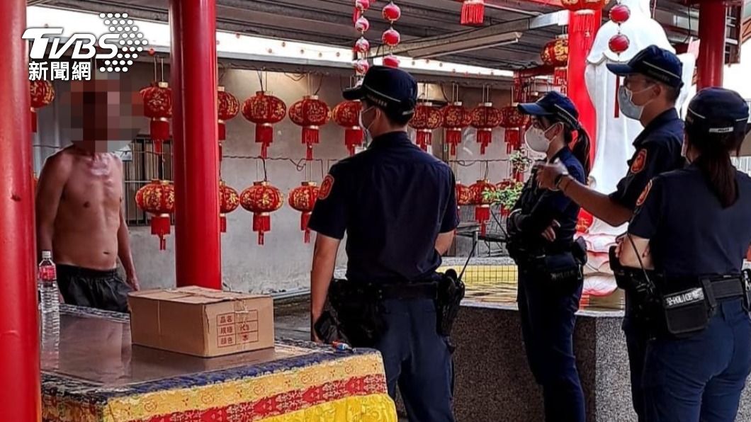 南投男子酒醉 竟跳宮廟許願池洗澡