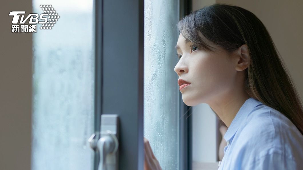 巨蟹十月的戀愛運相當平淡。(示意圖,非當事人/shutterstock達志影像)
