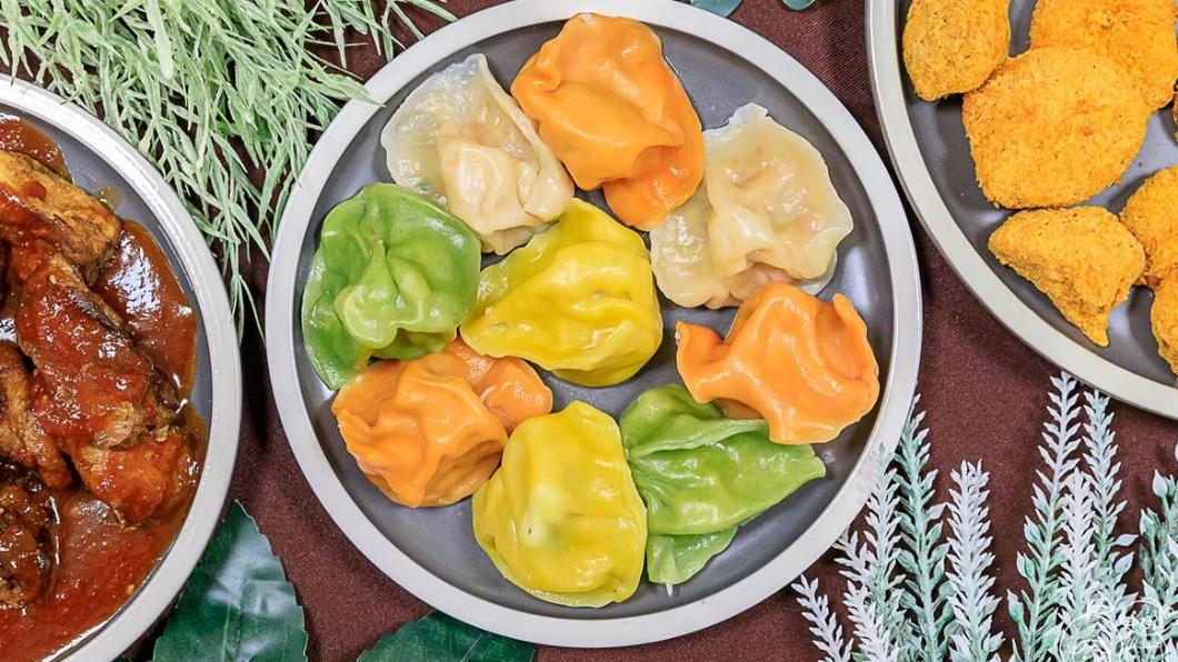 彩色餃子看起來就特別繽紛,色彩多來自於各種蔬果。(圖/柚香魚子醬的蹦蹦跳跳提供)