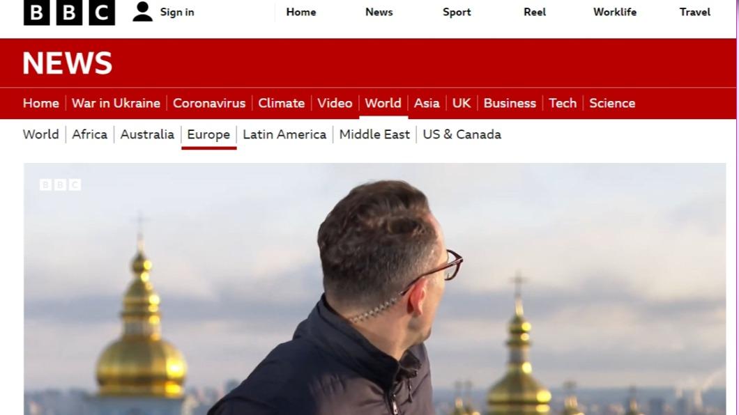 俄羅斯狂炸烏克蘭　BBC記者連線到一半急撤躲飛彈
