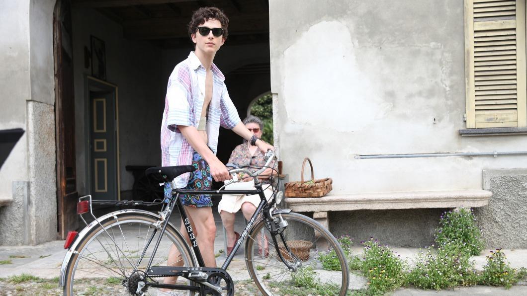 提摩西夏勒梅（Timothée Chalamet）當年創下奧斯卡78年來最年輕最佳男主角入圍的紀錄。（圖／索尼提供）