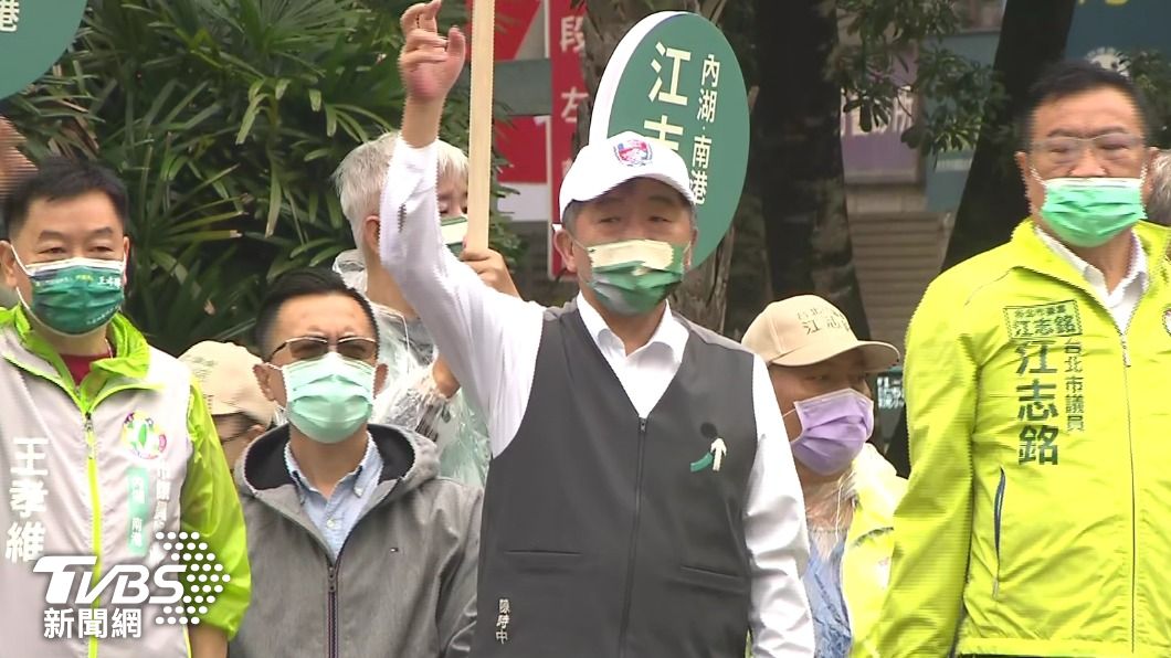 真尷尬!陳時中7:50站路口被罵 住戶譙「吵死了!王X蛋」