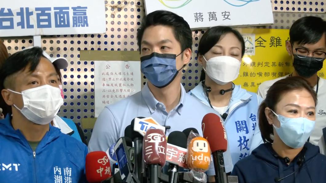 蔣萬安父親蔣孝嚴至今未替兒子站過台。(圖/蔣萬安辦公室提供)