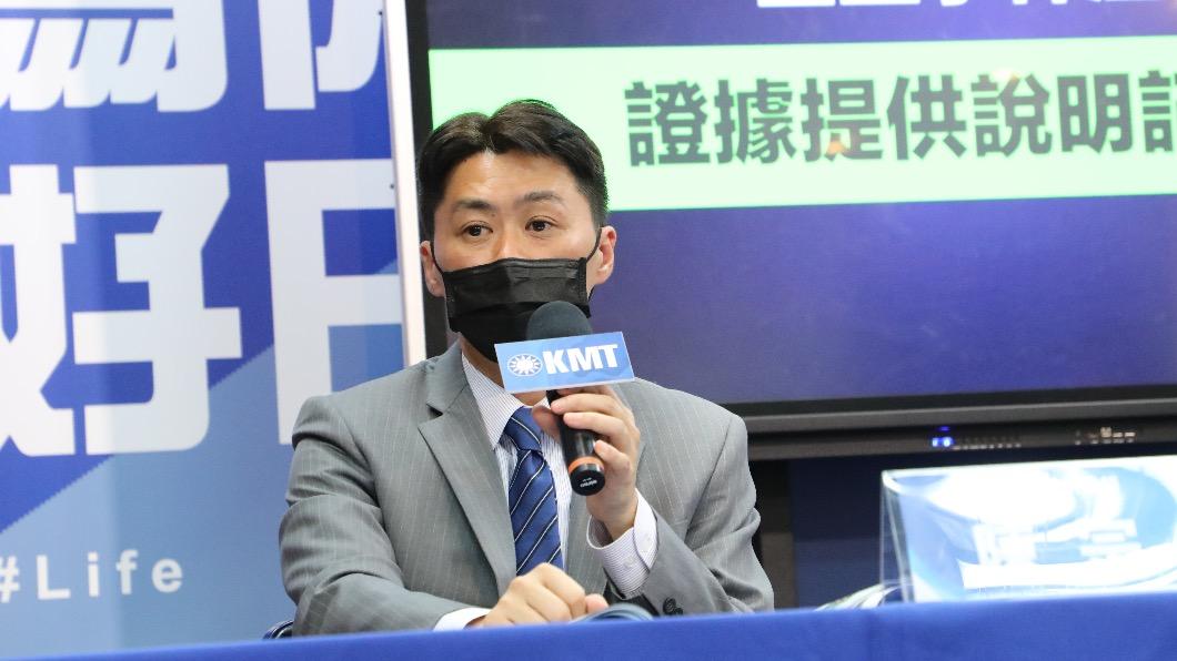 謝國樑委任律師說明金星案。(圖/國民黨提供)