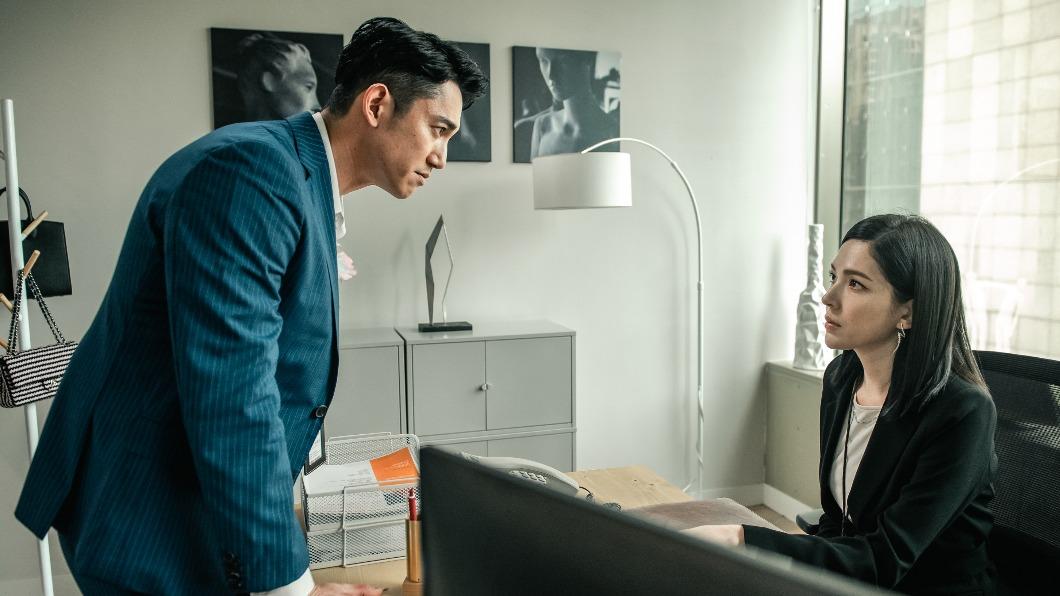 許瑋甯(右)否認懼怕吳慷仁。(圖/Netflix提供)
