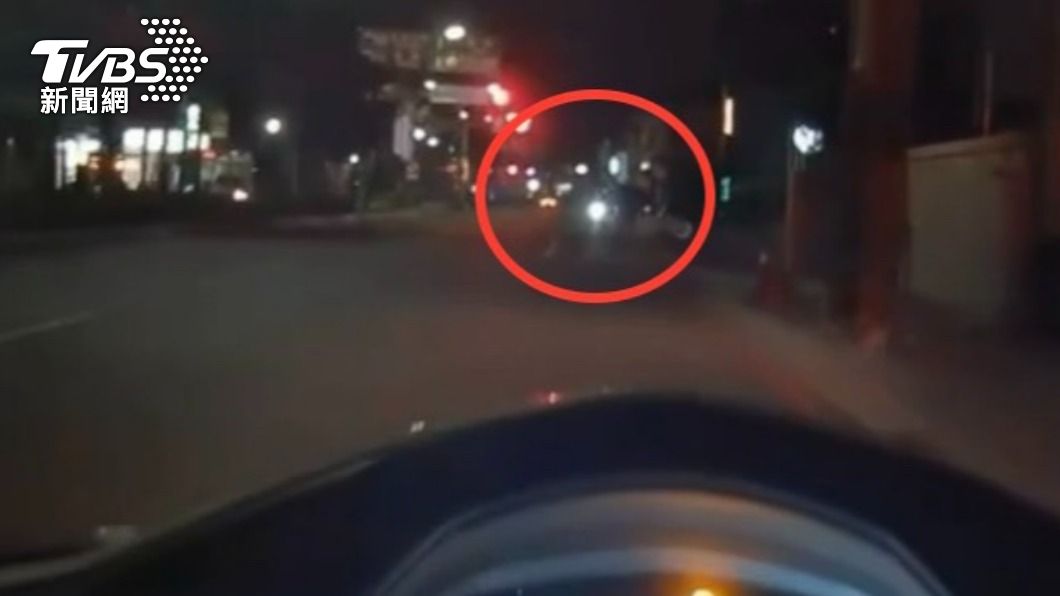 我忘了我爸是誰！單車男遭通緝瞎掰身分證　警妙問戳謊