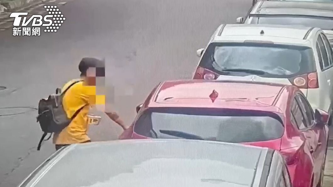 陳姓男網友向警方供稱,自己殺害蔡姓女大生後吞藥欲輕生。(圖/TVBS)