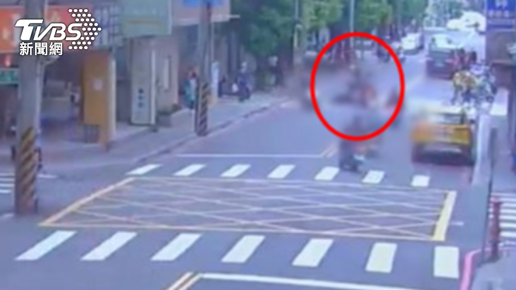 台北市中山分局警備隊員警酒駕肇事。（圖／TVBS）