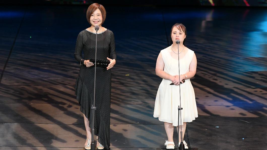 2人的互動感動許多人。(圖/三立提供)