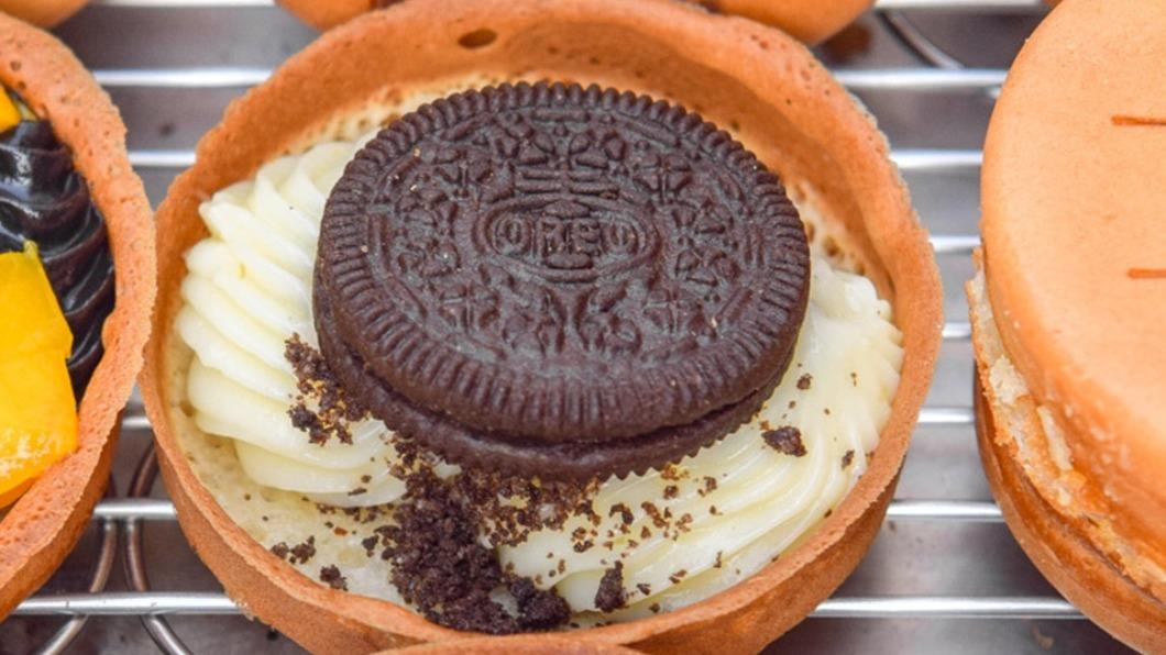 車輪餅包金莎、OREO!日賣千顆超夯 從攤車開到店面