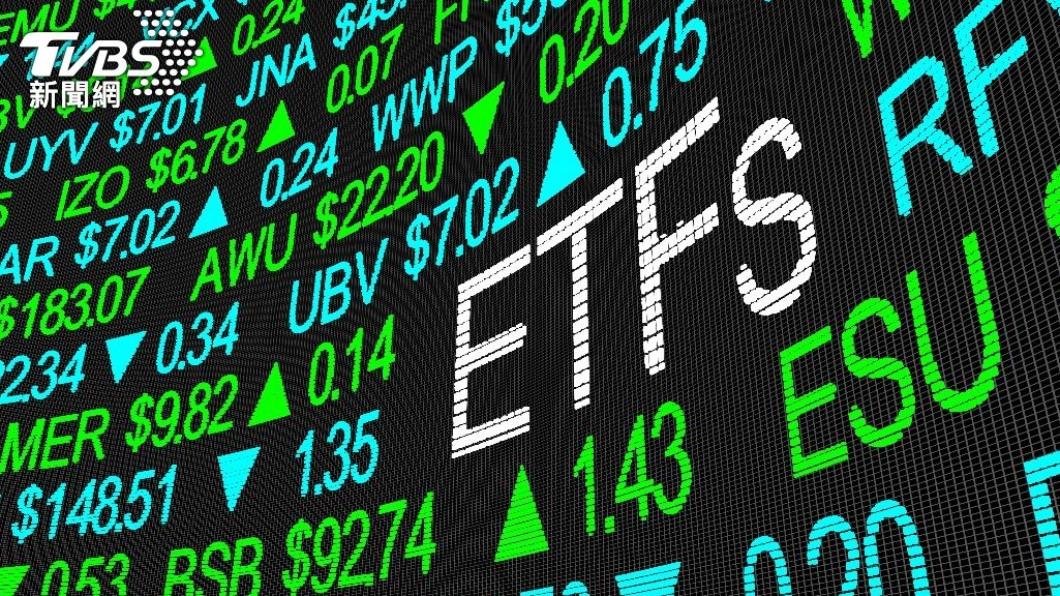 國民ETF「元大高股息」公告,確認配息2.1元。(示意圖/shutterstock達志影像)