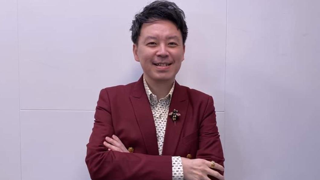 清水孟國際塔羅小孟老師。(圖/翻攝自小孟老師星座塔羅牌之清水孟臉書)