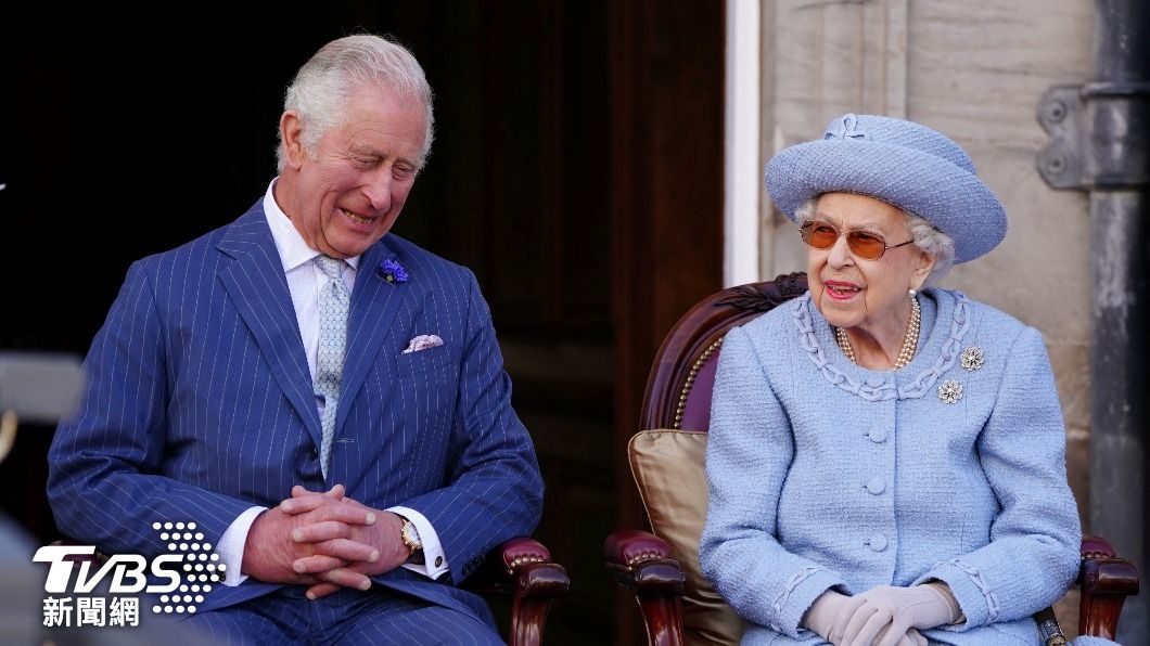 《王冠》指查爾斯密謀逼退女王 英前首相批子虛烏有