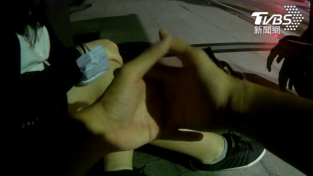 他不見我！港女追男慘吃閉門羹　貓空散心情緒激動警幫救