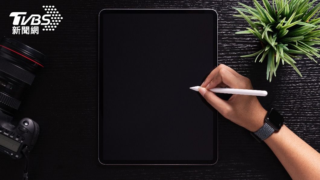 Apple Pencil加入「懸浮感應」。(圖/達志影像美聯社)