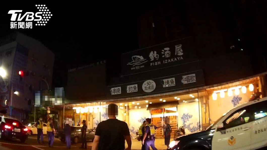 警方獲報到場了解。（圖／TVBS）