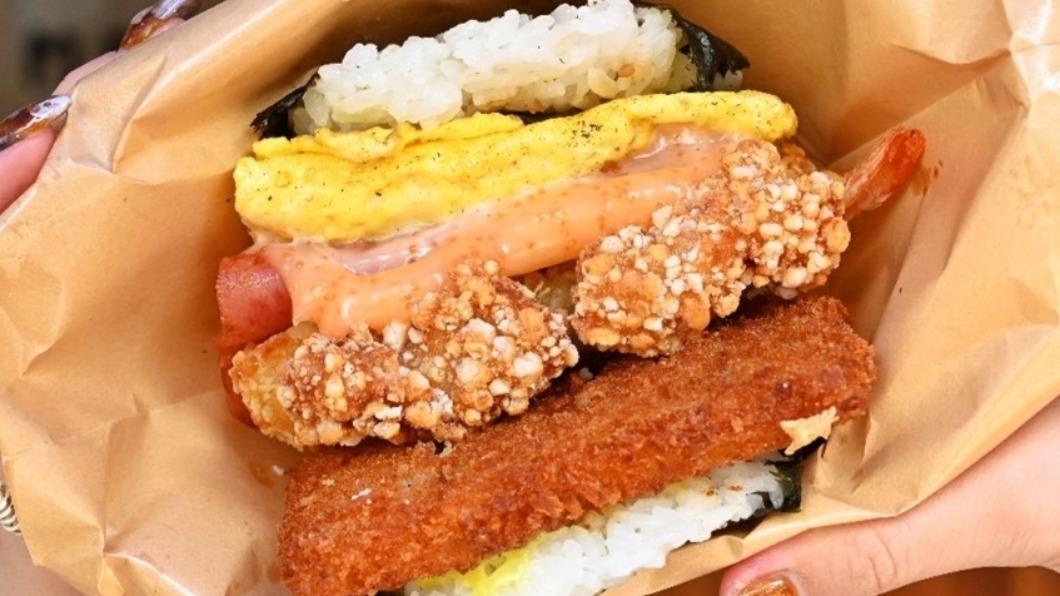 「海底總動員沖繩飯糰」可以選擇3樣海鮮。（圖／糖糖's 享食生活提供）