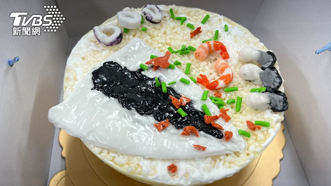阿堂的對手?烘培業者自創「鹹粥蛋糕」 切開餡料長這樣