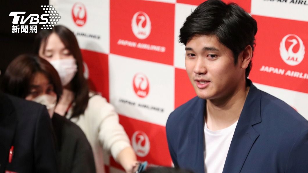 大谷翔平於18日抵達日本。(圖/達志影像美聯社)