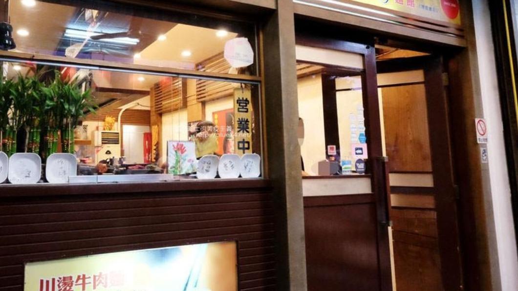 開刀費近萬!員工頸部長瘤沒錢醫 麵館老闆霸氣全付了