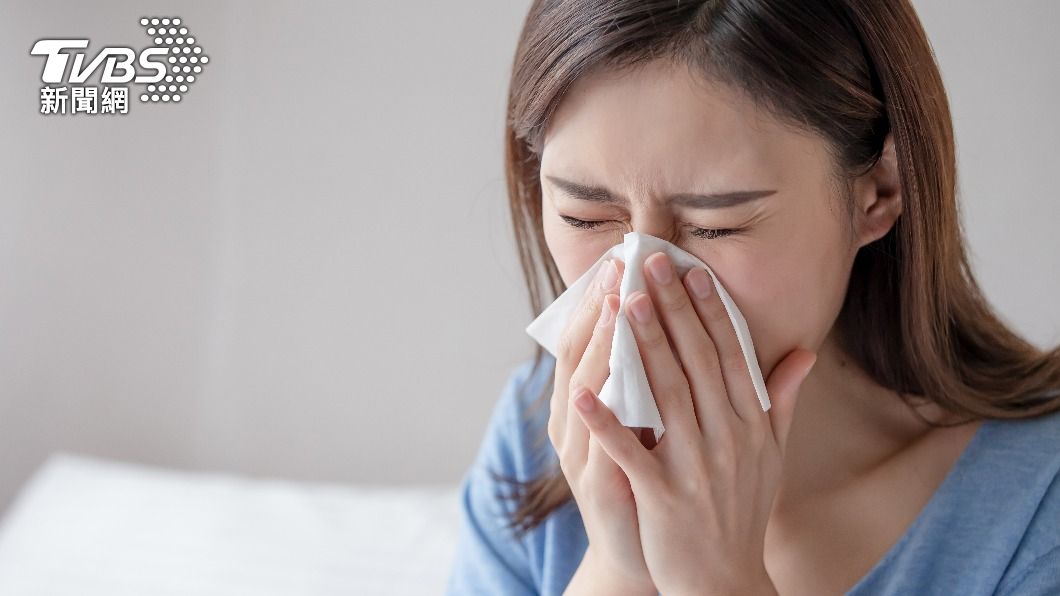 噴嚏別忍!專家揭危險「5損傷」 耳膜動脈瘤裂、肺塌陷恐致死