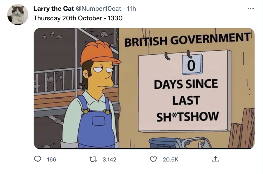 賴瑞狠酸英國政府。(圖/翻攝自@@Number10cat 推特)