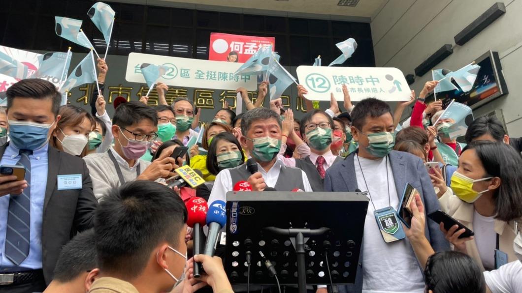 民進黨台北市長候選人陳時中喊出,台北12區全挺陳時中。(圖/TVBS)