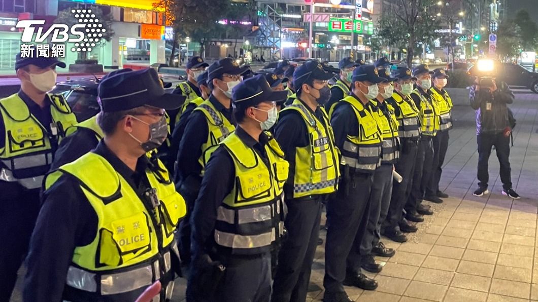 台北市警局進行為期一週安城專案。(圖/TVBS)