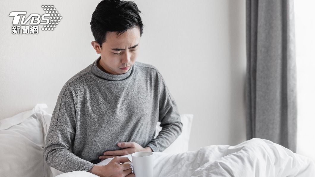 肚子猛撞床角!年輕爸「1器官破裂」 醫:差點永遠醒不來