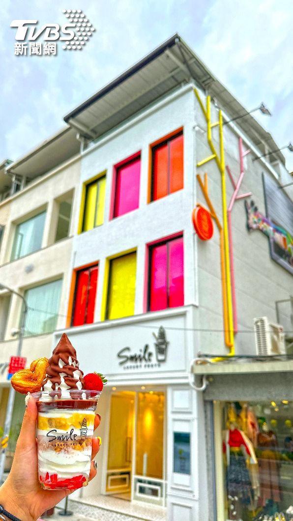 Smile Froyo海外第一家分店就選在台灣台北中山南西商圈。(圖/葉韋辰攝)