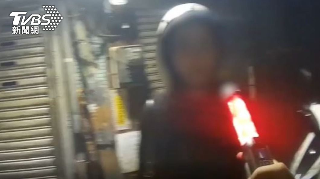 年輕男女夜遊飲酒助興 酒駕遭警攔查還無照