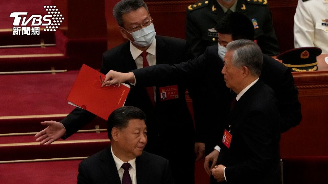 胡錦濤20大被帶離場 兒子胡海峰「疑遭冷凍」仕途引發關注