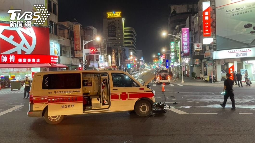 禍不單行！命危翁送醫途中「救護車又被削頭」　搶救無效