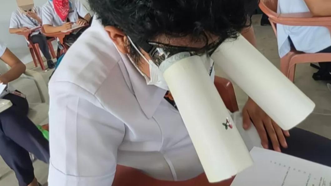 嚴格的考試條件促使學生更努力地學習,今年的考試表現比以往更好。(圖/翻攝自《BBC》)